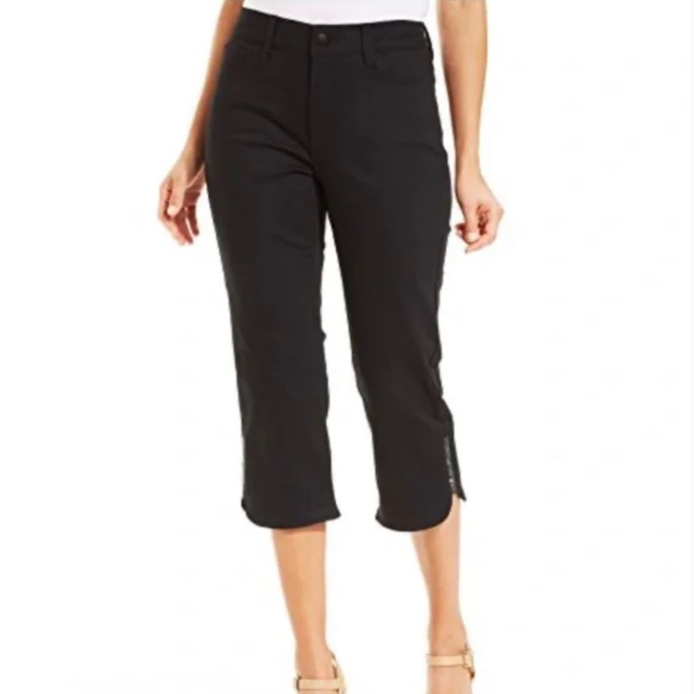 NYDJ size 12 Jeans Black Original Slimming Fit Devin Crop Denim Pants Women’s